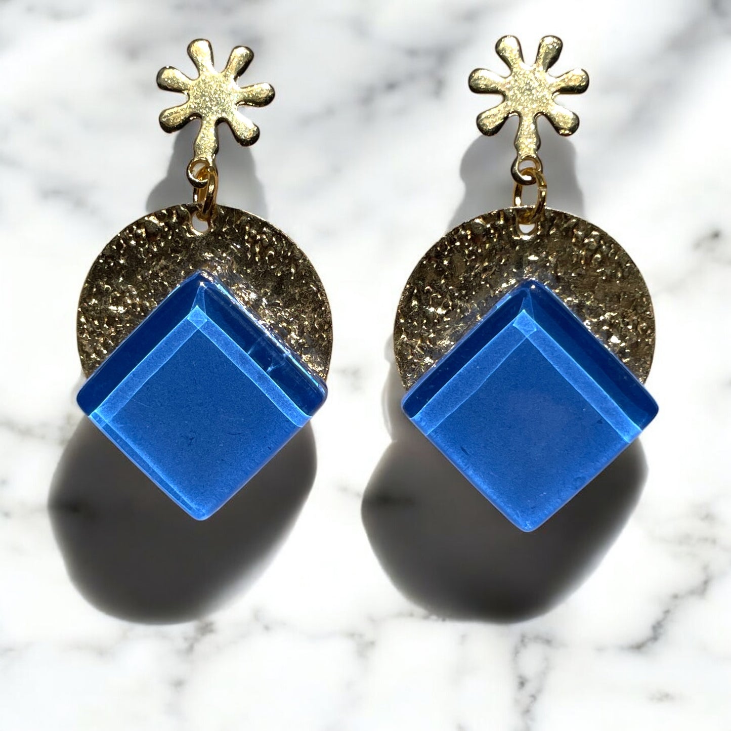 Blue Rombo Flower Stud Earrings