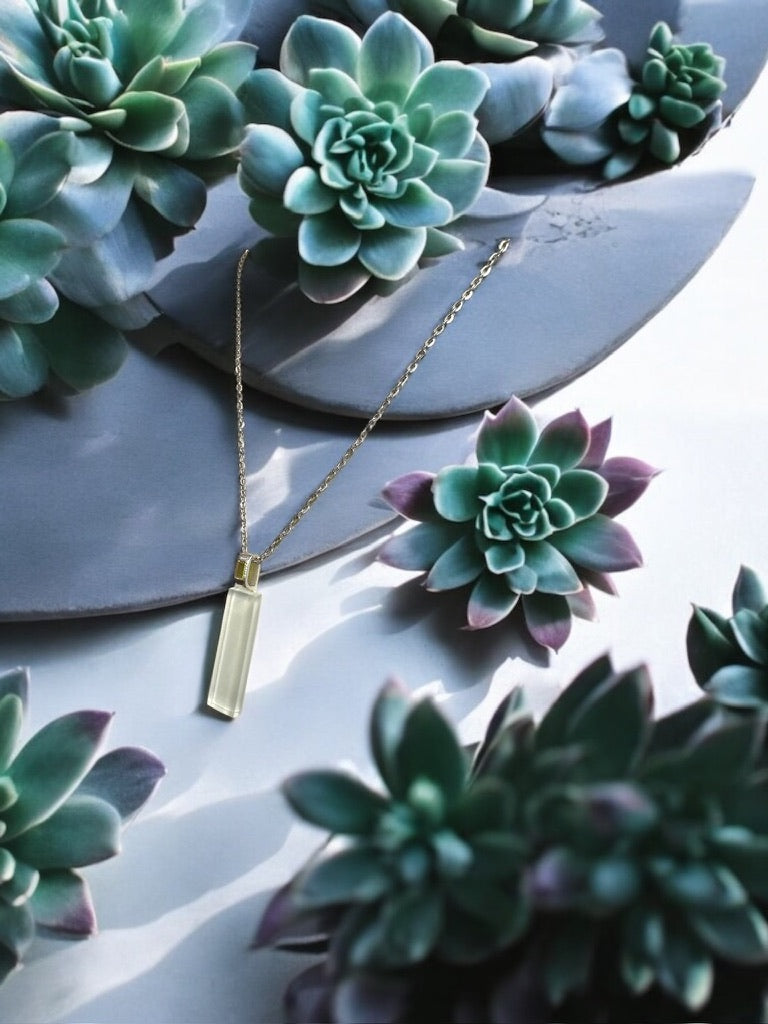 Minimal Glass Bar Pendant, White