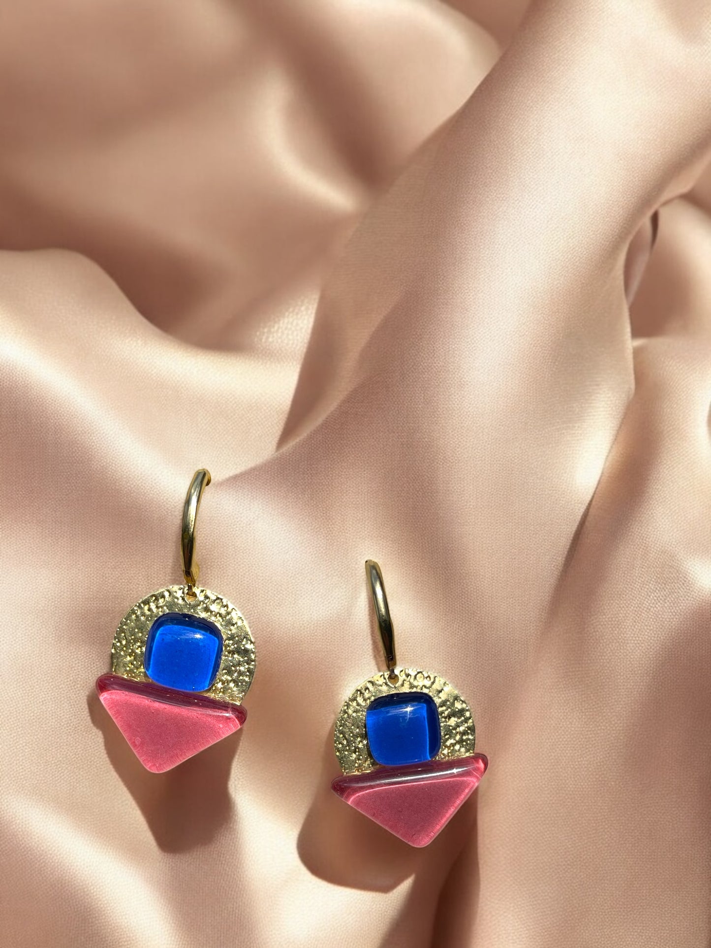 Radiant Dangle Earrings, Blue and dark pink