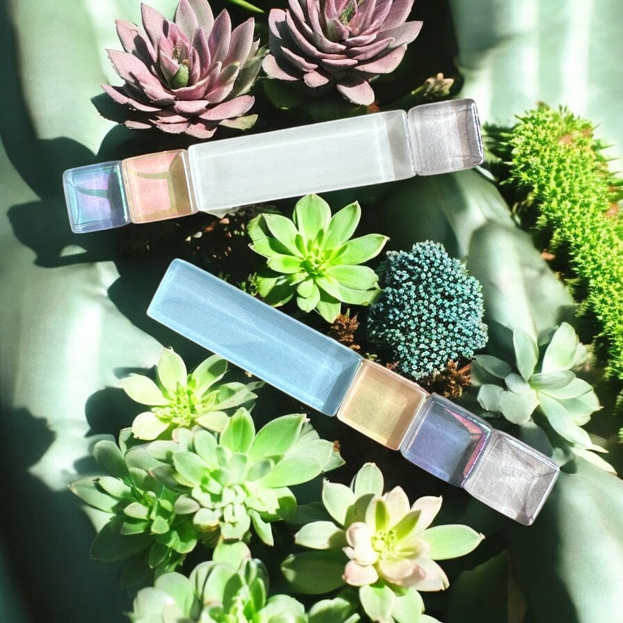 Multicoloured Glass Hair Clips, Medium-long, in Blue, White & Vanilla