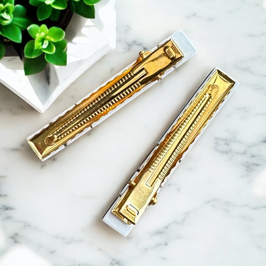 Multicoloured Glass Hair Clips, Medium-long, in Blue, White & Vanilla