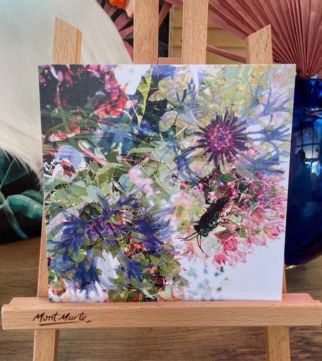 'Emerald Bug I', Square Greetings Card